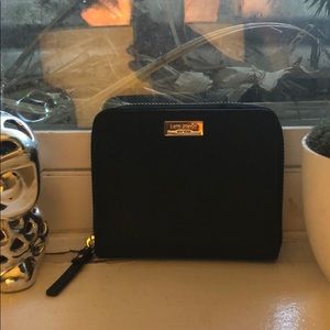 Kate Spade Darci Wallet!